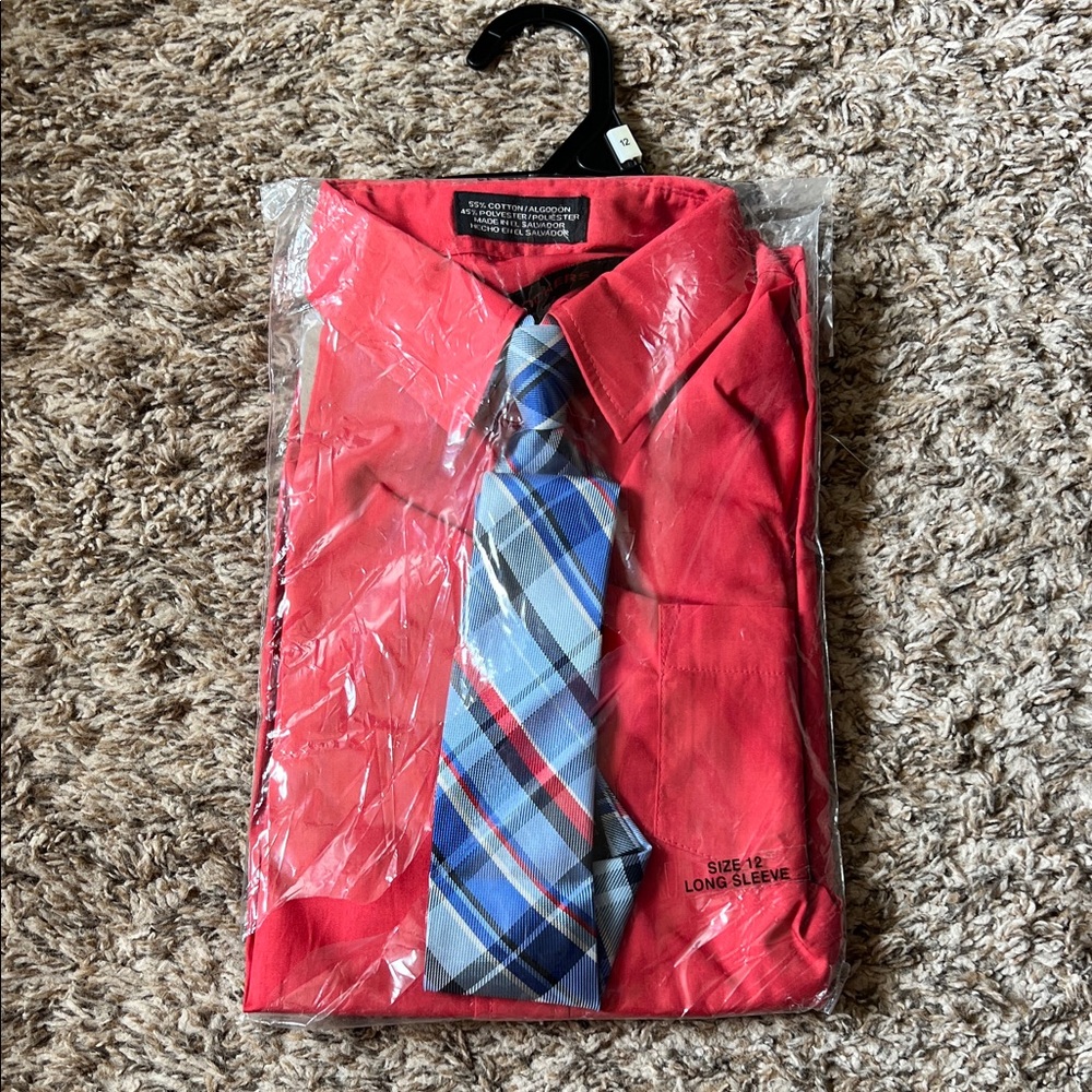 Dockers Red Ruby long sleeved  Dress Shirt with Blue Plaid Tie Boys size 12 NEW